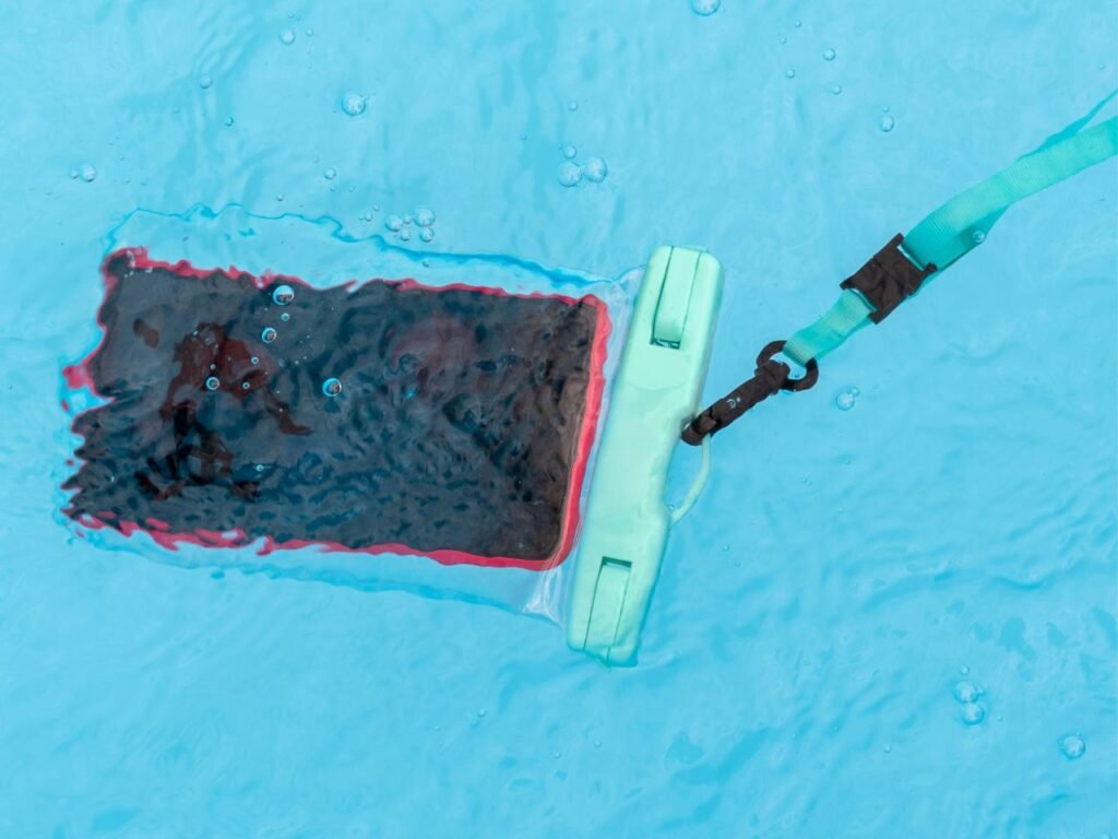 waterproof phone pouch